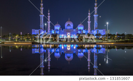 Sheikh Zayed Grand Mosque illuminated at night timelapse, Abu Dhabi, UAE. 131851607