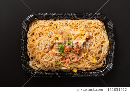 Pork and shrimp stir-fried rice noodles 131851912