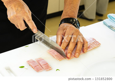 男士烹飪班 131852800