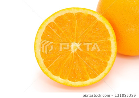 橙柑橘水果切割截面光背景 131853359