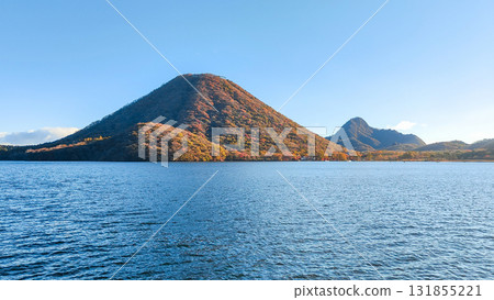 Lake Haruna and Mount Haruna (Autumn) Lake Haruna and Mount Haruna (Autumn) 131855221
