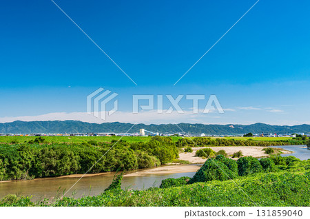 Kizugawa River scenery, Yawata City, Kyoto Prefecture 131859040