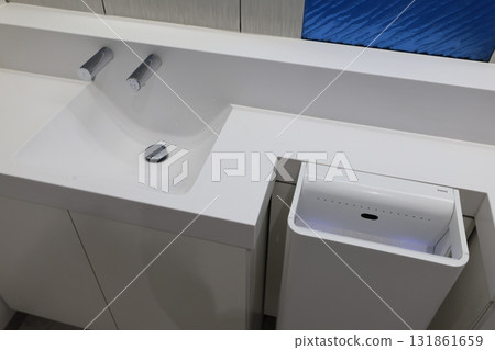 自動洗手台 131861659