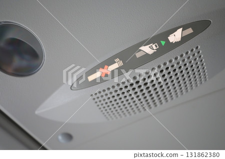 安全帶指示燈 131862380