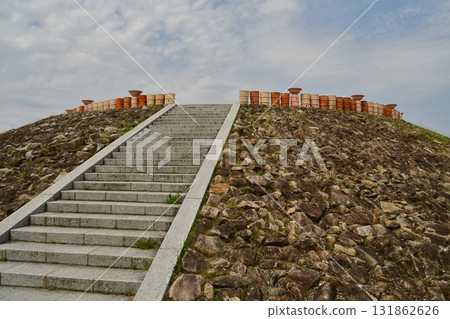 Mitsujo Tomb 45 131862626