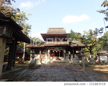今間八幡宮是山口縣山口市的一座神社，自鎌倉時代就已存在，被認為是山口縣的總神社。 131863519