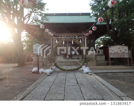 大歲神社位於山口縣下關市站附近的一座小山丘上，是源義經在源平之戰中祈禱勝利的神社。 131863917