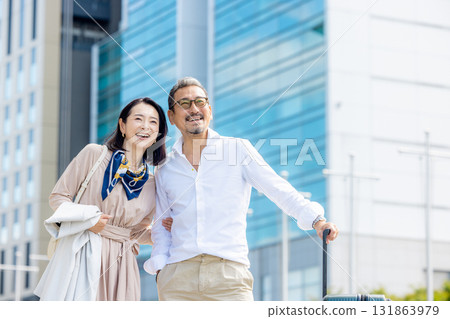 Men and women traveling Men and women traveling 131863979