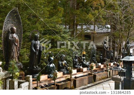 Mizumuki Jizo, Okunoin Temple, Mount Koya 131864285