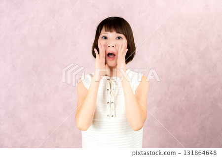 Women to support 131864648