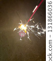 Sparklers that retain their ephemeral quality 131866036