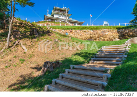 小牧山城是織田信長建造的石造城堡,目前仍在繼續發掘(愛知縣小牧市) 小牧山城是織田信長建造的石造城堡,目前仍在繼續發掘(愛知縣小牧市) 131867327