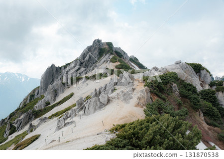 初夏的椿山 初夏的椿山 131870538