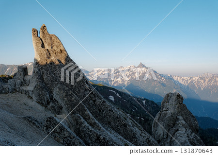 初夏的椿山 131870643