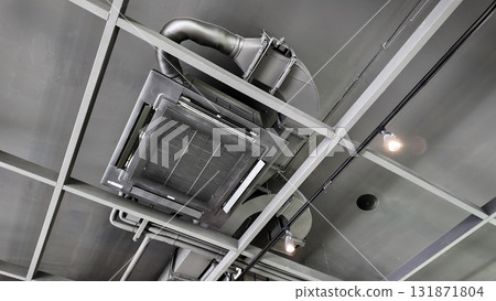 Ceiling mounted cassette type air conditioner Ceiling mounted cassette type air conditioner 131871804