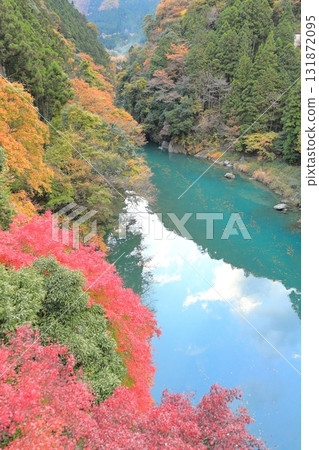 秋天的奧多摩:白丸湖 秋天的奧多摩:白丸湖 131872095