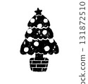 Monochrome crayon-drawn Christmas tree illustration 131872510