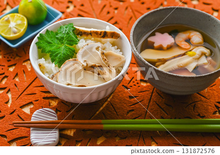 松茸飯和松茸湯 松茸飯和松茸湯 131872576