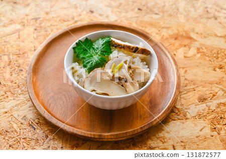 松茸煮飯 松茸煮飯 131872577