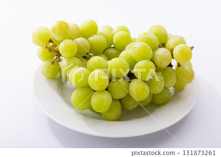 新鮮的葡萄 新鮮的葡萄 131873261