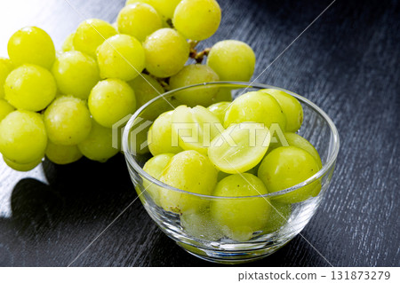 葡萄在一杯 葡萄在一杯 131873279