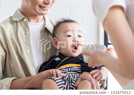 Baby's first meal 131875012