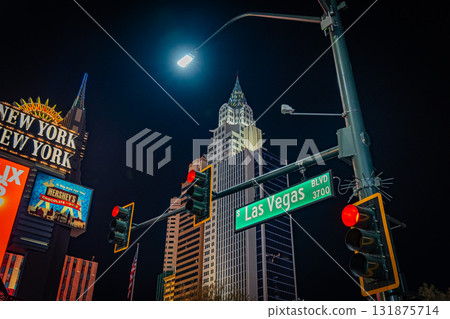 Night view of Las Vegas, Nevada, USA 131875714