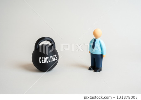 An office worker and the pressure of deadlines. Stress at work, high demands. Overtime, burnout, performance metrics, project deadlines, and loss of concentration. Reduced productivity, career fatigue An office worker and the pressure of deadlines. Stress at work, high demands. Overtime, burnout, performance metrics, project deadlines, and loss of concentration. Reduced productivity, career fatigue 131879005
