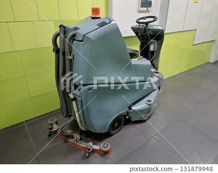 Self-propelled floor scrubber with operator seat. Ride-on floor scrubber machine 131879948