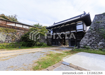 Autumn at Komoro Castle Ruins Garden (also known as Kaikoen) in Komoro City Autumn at Komoro Castle Ruins Garden (also known as Kaikoen) in Komoro City 131882264