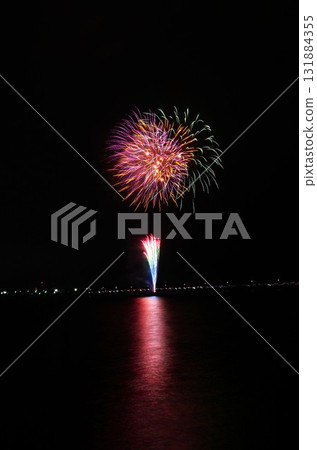 Fireworks over the lake coloring the night sky - Scenes from the Kashima City Fireworks Festival 131884355