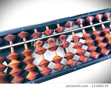 A close-up of the abacus (777) 2, which is starting to attract attention again 131886134