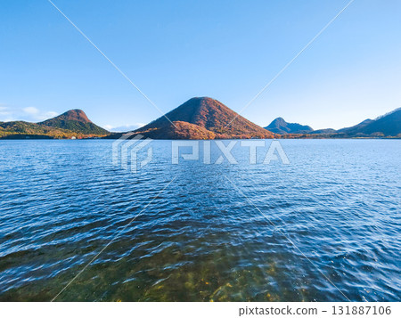 Lake Haruna and Mount Haruna (Autumn) 131887106
