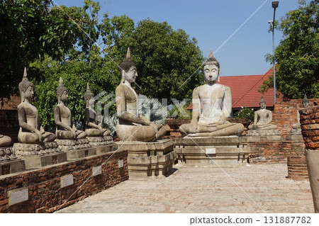 Buddha statue at Wat Yai Chai Mongkhon in Ayutthaya, Thailand 131887782