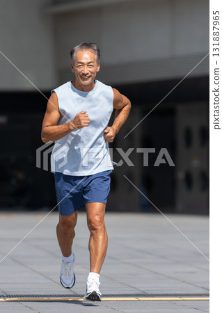 Senior man jogging Senior man jogging 131887965