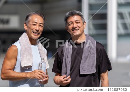 Senior man enjoying sports 131887980