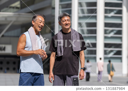 Senior man enjoying sports 131887984