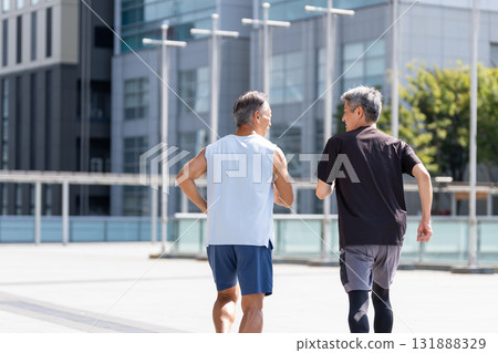 Senior man jogging 131888329