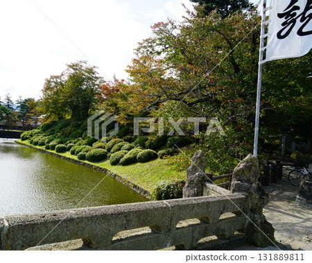 Uesugi Shrine Autumn leaves Uesugi Shrine Autumn leaves 131889811