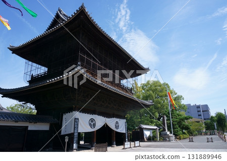 Nagoya City Designated Cultural Property Kenchuji Temple Sanmon Nagoya City Designated Cultural Property Kenchuji Temple Sanmon 131889946