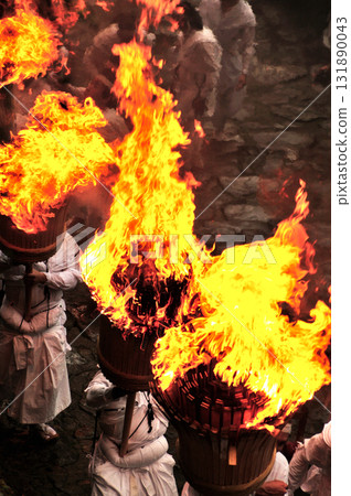 Nachi Fan Festival (Fire Festival) [Nachikatsuura Town, Wakayama Prefecture] 131890043