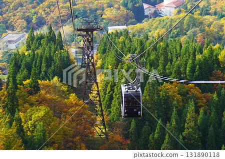 Zao Ropeway Autumn leaves 131890118