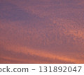 明亮的夕陽天空 131892047