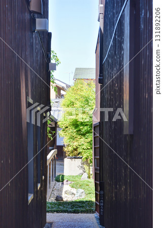 Nishijin Rouji 131892206