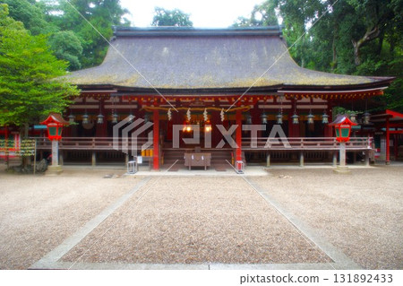 Scenery of Yamanobe-no-michi, Isonokami Shrine main hall 131892433