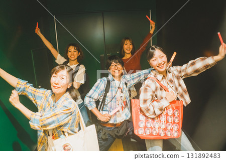 idol, event, cheering 131892483