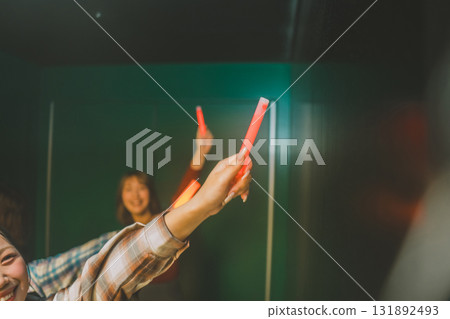 演唱會 直播 偶像 131892493