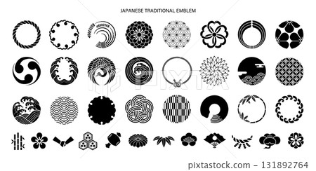 單色日本新年符號與框架集 單色日本新年符號與框架集 131892764