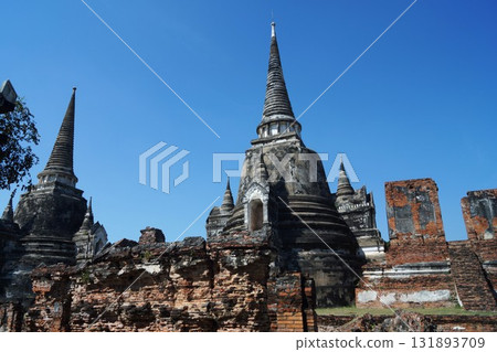 泰國大城府大城府歷史公園的 Wat Phra Si Sanphet 塔 泰國大城府大城府歷史公園的 Wat Phra Si Sanphet 塔 131893709