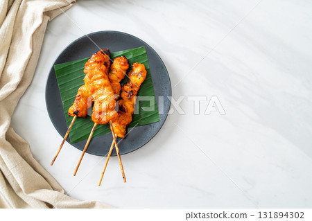 grilled chicken skewer in Asian style 131894302
